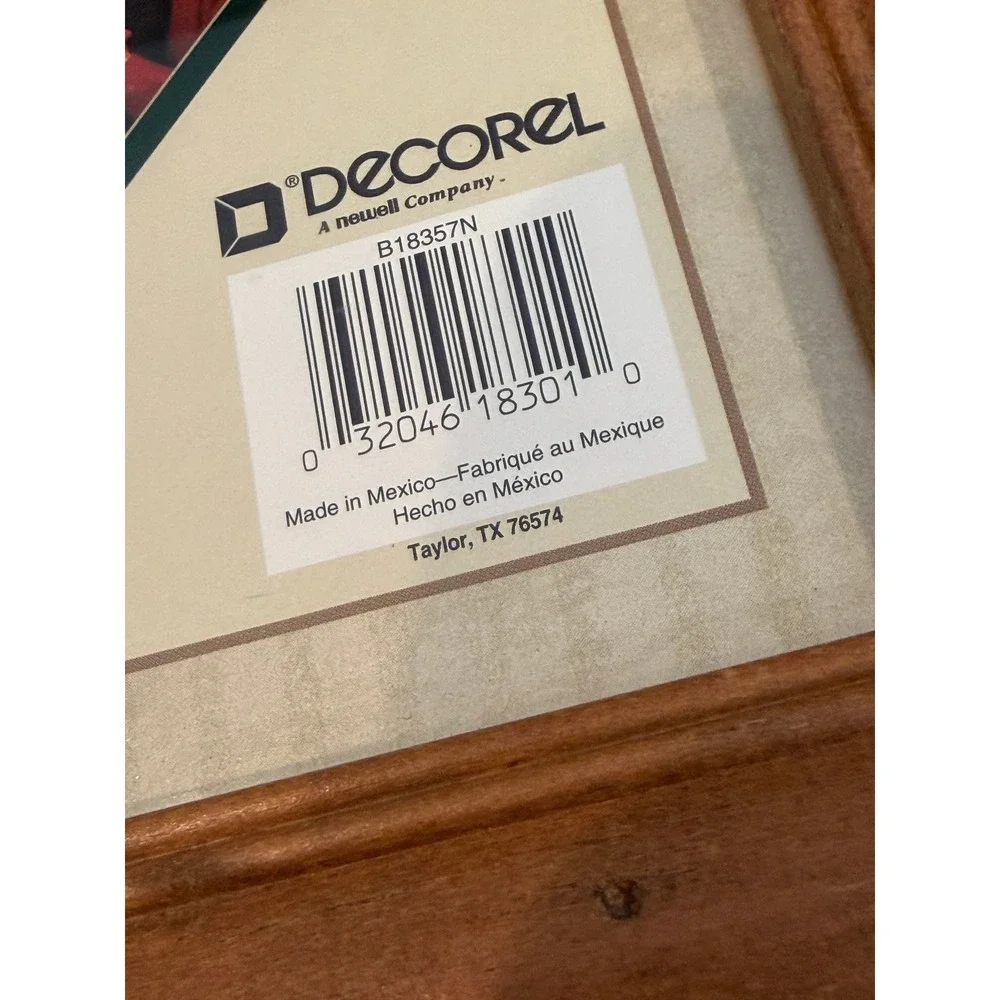 Decorel Wood Picture Frame 5x7 Distressed Rustic Wall Tabletop B18357N NWT Cabin